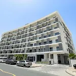 Amazing 1 Bdr Luxury Residence Dubai Arjan
