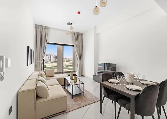 Amazing 1 Bdr Luxury Residence Dubai Arjan