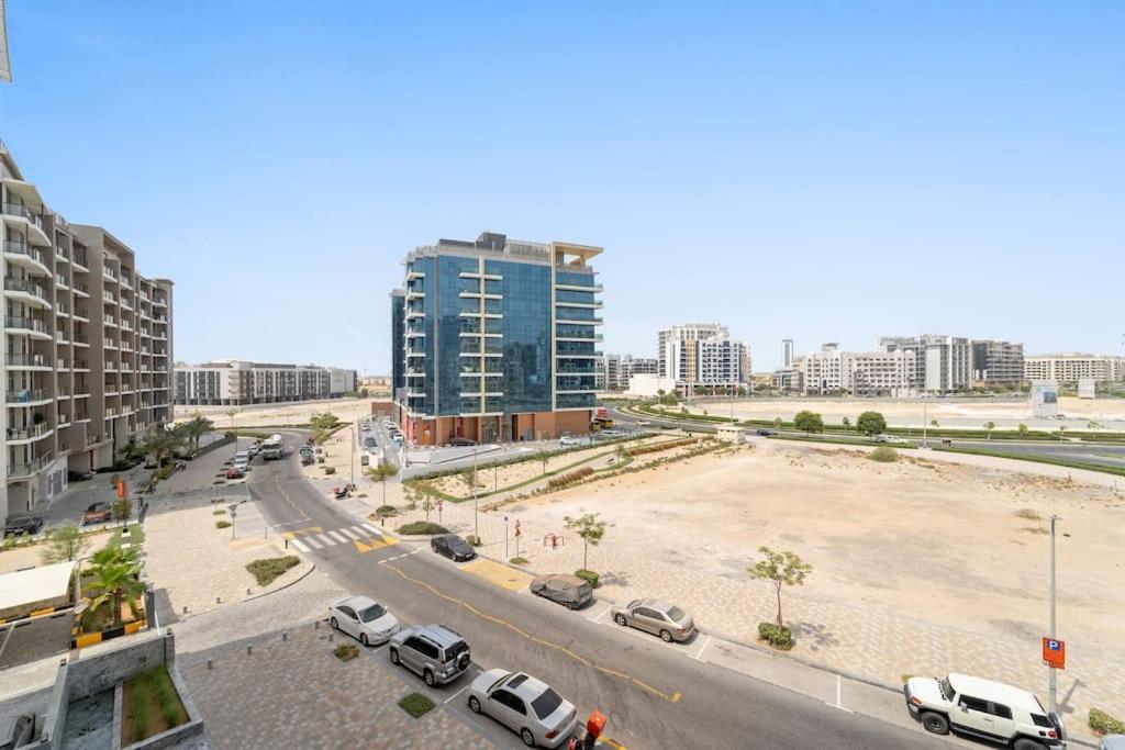 Apartment Amazing 1 Bdr Luxury Arjan