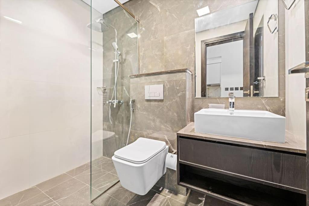 Amazing 1 Bdr Luxury Arjan Apartment